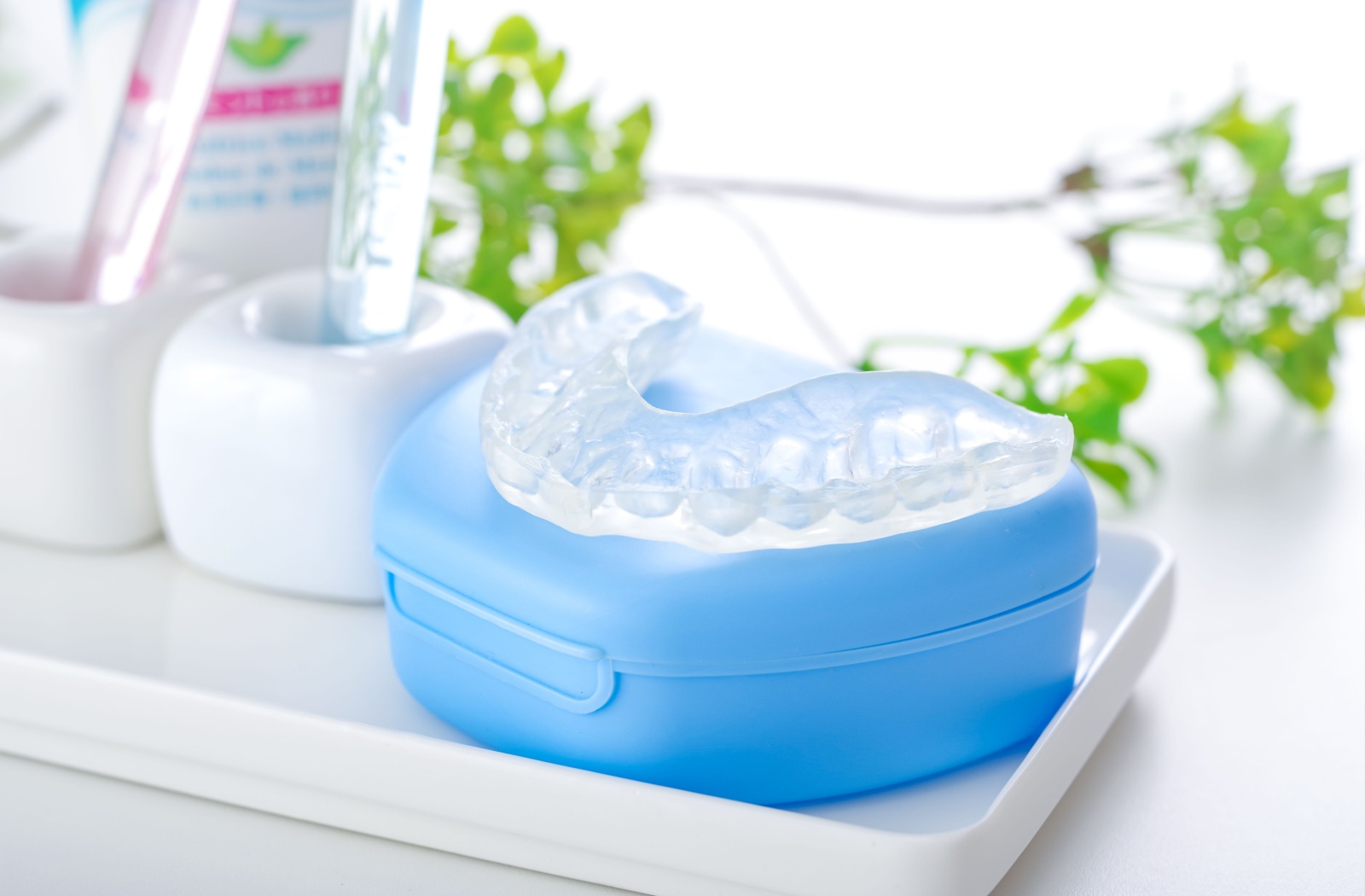 Une protection nocturne personnalisée posée sur son boîtier.